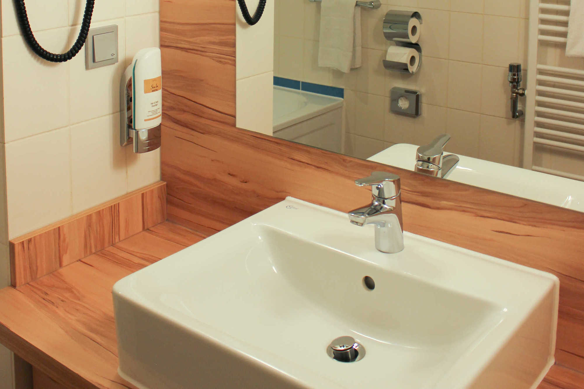 Quality Hotel, Star Inn Premium BRE 部屋 写真