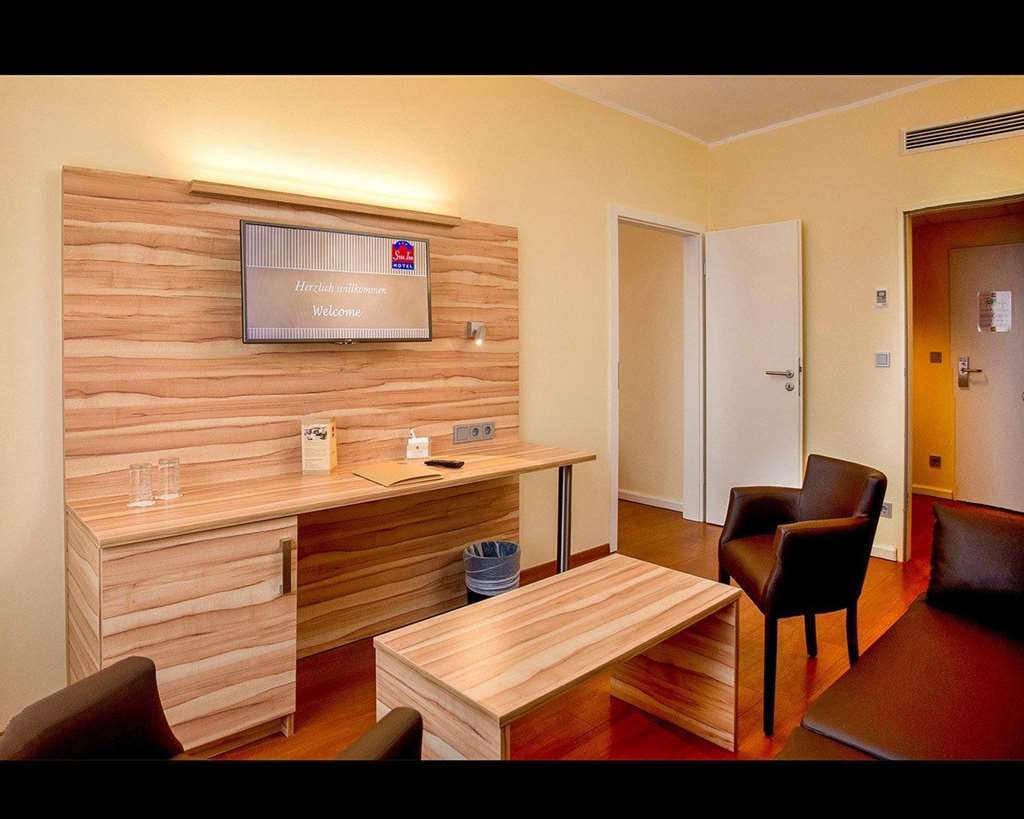 Quality Hotel, Star Inn Premium BRE 部屋 写真