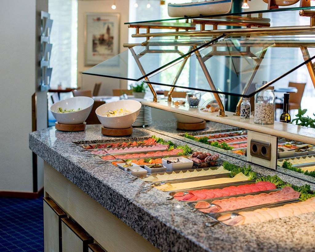 Quality Hotel, Star Inn Premium BRE レストラン 写真